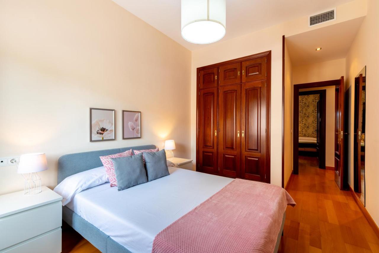 Center Of Seville! Luxury Apartment In Sevillian Manor House! Kültér fotó